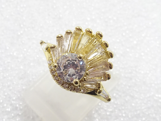 Japanese Kimono / Antique Accessories Metal